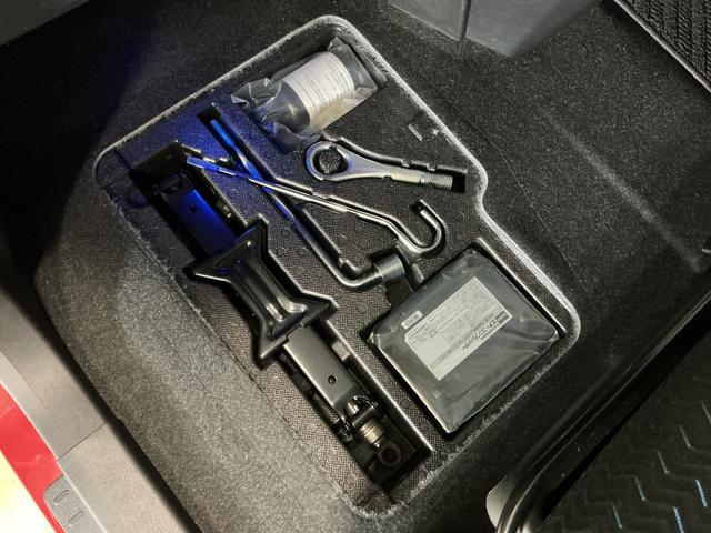 トールカスタムＧ　ターボ　ワンオーナー　ナビ　パノラマモニターワンオーナー　ナビ　パノラマモニター　ドラレコ　ＥＴＣ　フリップダウンモニター　両側電動ｊスライドドア　アダプティブクルーズコントロール　コーナーセンサー　電子パーキング　オートブレーキホールド（京都府）の中古車