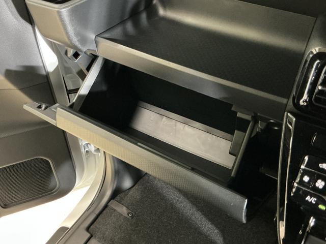 タントカスタムＲＳ　ターボ　ディスプレイオーディオ　バックカメラワンオーナー　ターボ　ディスプレイオーディオ　バックカメラ　ＥＴＣ　両側電動スライドドア　アダプティブクルーズコントロール　コーナーセンサー　シートヒーター　電子パーキング　オートマチックハイビーム（京都府）の中古車