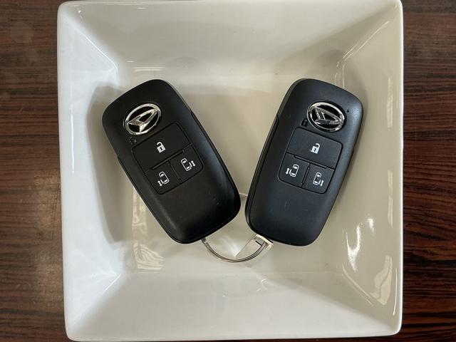 ムーヴキャンバスストライプスＧ　ディスプレイオーディオ　バックカメラディスプレイオーディオ　バックカメラ　プッシュボタンエンジンスタート　両側リヤパワースライドドア　ＬＥＤヘッドライト　オートエアコン　シートヒーター　フルセグチューナー　ブルートゥース対応　ＡＢＳ（京都府）の中古車