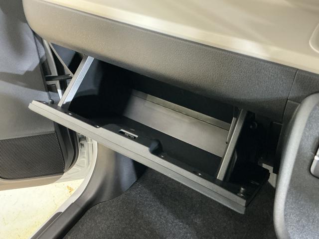 ムーヴキャンバスストライプスＧ　ディスプレイオーディオ　バックカメラディスプレイオーディオ　バックカメラ　プッシュボタンエンジンスタート　両側リヤパワースライドドア　ＬＥＤヘッドライト　オートエアコン　シートヒーター　フルセグチューナー　ブルートゥース対応　ＡＢＳ（京都府）の中古車