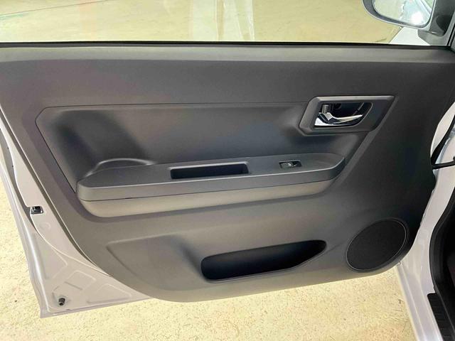 ミライースＸ　ＳＡIII　届出済み未使用車　キーレスエントリー　ＡＢＳ届出済み未使用車　ＬＥＤヘッドランプ　バックカメラ対応　キーレスエントリー　デュアルエアバッグ　ＡＢＳ　安全ボディ　クリアランスソナー　オートマチックハイビーム　横滑り防止システム　スマートアシスト（京都府）の中古車