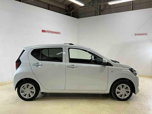 ミライースＸ　ＳＡIII　届出済み未使用車　キーレスエントリー　ＡＢＳ届出済み未使用車　ＬＥＤヘッドランプ　バックカメラ対応　キーレスエントリー　デュアルエアバッグ　ＡＢＳ　安全ボディ　クリアランスソナー　オートマチックハイビーム　横滑り防止システム　スマートアシスト（京都府）の中古車