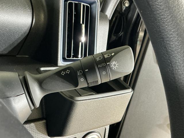 タントカスタムＸ　届出済み未使用車　パノラマモニター　両側電動届出済み未使用車　パノラマモニター　両側電動スライドドア　前後コーナーセンサー　前席シートヒーター　電子パーキング　オートブレーキホールド　オートマチックハイビーム　１４インチ純正アルミホイール（京都府）の中古車