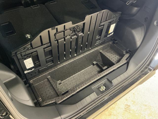 タントカスタムＸ　届出済み未使用車　パノラマモニター　両側電動届出済み未使用車　パノラマモニター　両側電動スライドドア　前後コーナーセンサー　前席シートヒーター　電子パーキング　オートブレーキホールド　オートマチックハイビーム　１４インチ純正アルミホイール（京都府）の中古車