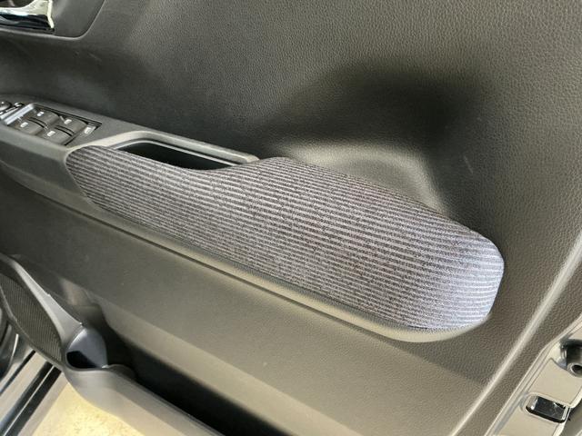 ムーヴG バックカメラ 片側電動スライドドア 前後コーナーセンサーバックカメラ 片側電動スライドドア 前後コーナーセンサー 電子パーキング オートマチックハイビーム オートブレーキホールド USBチャージャー LEDヘッドライト オートライト フォグライト(京都府)の中古車