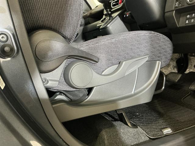 ムーヴG バックカメラ 片側電動スライドドア 前後コーナーセンサーバックカメラ 片側電動スライドドア 前後コーナーセンサー 電子パーキング オートマチックハイビーム オートブレーキホールド USBチャージャー LEDヘッドライト オートライト フォグライト(京都府)の中古車