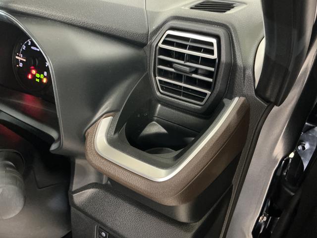 ムーヴG バックカメラ 片側電動スライドドア 前後コーナーセンサーバックカメラ 片側電動スライドドア 前後コーナーセンサー 電子パーキング オートマチックハイビーム オートブレーキホールド USBチャージャー LEDヘッドライト オートライト フォグライト(京都府)の中古車