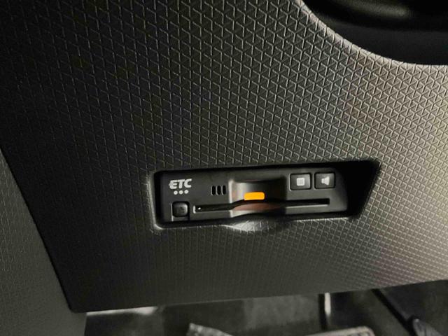 タントカスタムＲＳ　ディスプレイオーディオ　バックカメラ　ＥＴＣスマートアシスト　ターボ　ディスプレイオーディオ　ＥＴＣ　アダプティブクルーズコントロール　フルセグチューナー　ブルートゥース対応　プッシュボタンエンジンスタート　両側リヤパワースライドドア　ＡＢＳ（京都府）の中古車