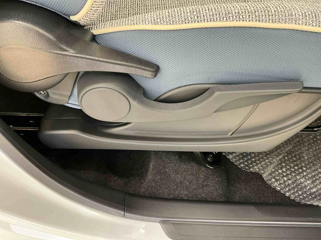 ムーヴキャンバスストライプスＧバックカメラ対応　ＬＥＤヘッドランプ　プッシュボタンスタート　キーフリーシステム　アイドリングストップ　オートエアコン　シートヒーター　ベンチシート　オートライト　両側電動スライドドア　ＡＢＳ（京都府）の中古車