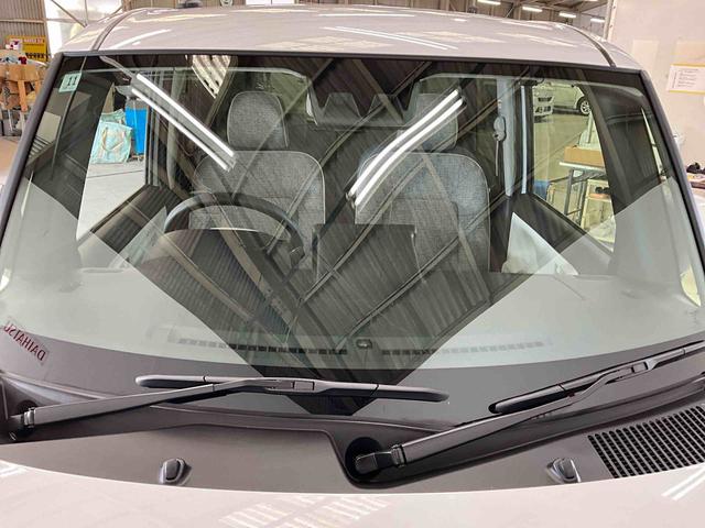 ムーヴキャンバスストライプスＧバックカメラ対応　ＬＥＤヘッドランプ　プッシュボタンスタート　キーフリーシステム　アイドリングストップ　オートエアコン　シートヒーター　ベンチシート　オートライト　両側電動スライドドア　ＡＢＳ（京都府）の中古車