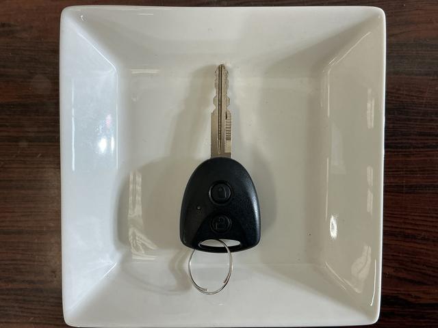 ミライースＬ　ＳＡIII　ＣＤオーディオ　リアコーナーセンサーワンオーナー　ＣＤオーディオ　コーナーセンサー　オートマチックハイビーム　ドアバイザー　キーレスエントリー　アイドリングストップ　スマアシ　横滑り防止装置　盗難防止装置　ヘッドライトレべライザー（京都府）の中古車