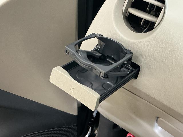 ミラＸスペシャル　ワンオーナー　５速ＭＴ車　ＣＤオーディオワンオーナー　５速ＭＴ車　ＣＤオーディオ　ＨＩＤヘッドライト　キーレスエントリー　ドアバイザー　ヘッドライトレべライザー　マニュアルエアコン　１２Ｖ電源ソケット　１３インチ社外アルミホイール（京都府）の中古車
