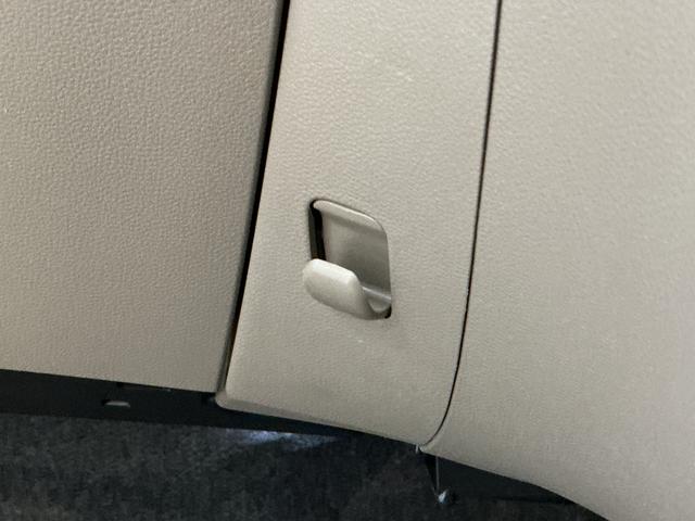 ミラＸスペシャル　ワンオーナー　５速ＭＴ車　ＣＤオーディオワンオーナー　５速ＭＴ車　ＣＤオーディオ　ＨＩＤヘッドライト　キーレスエントリー　ドアバイザー　ヘッドライトレべライザー　マニュアルエアコン　１２Ｖ電源ソケット　１３インチ社外アルミホイール（京都府）の中古車