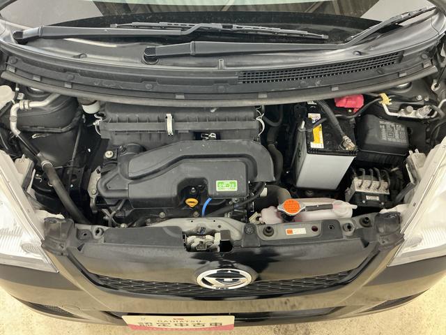 ミラＸスペシャル　ワンオーナー　５速ＭＴ車　ＣＤオーディオワンオーナー　５速ＭＴ車　ＣＤオーディオ　ＨＩＤヘッドライト　キーレスエントリー　ドアバイザー　ヘッドライトレべライザー　マニュアルエアコン　１２Ｖ電源ソケット　１３インチ社外アルミホイール（京都府）の中古車