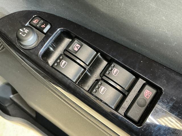 タントカスタムRS トップエディションVS SAIII 1オーナーワンオーナー ターボ ナビ パノラマモニター ドライブレコーダー ETC 両側電動スライドドア リアコーナーセンサー シートヒーター オートマチックハイビーム Bluetooth USBチャージャー(京都府)の中古車