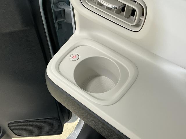 ムーヴキャンバスストライプスＧ　届出済み未使用車　４ＷＤ　バックカメラ届出済み未使用車　４ＷＤ　バックカメラ　両側電動スライドドア　前後コーナーセンサー　シートヒーター　電子パーキング　オートマチックハイビーム　オートブレーキホールド　ホッとカップホルダー　ＵＳＢ（京都府）の中古車