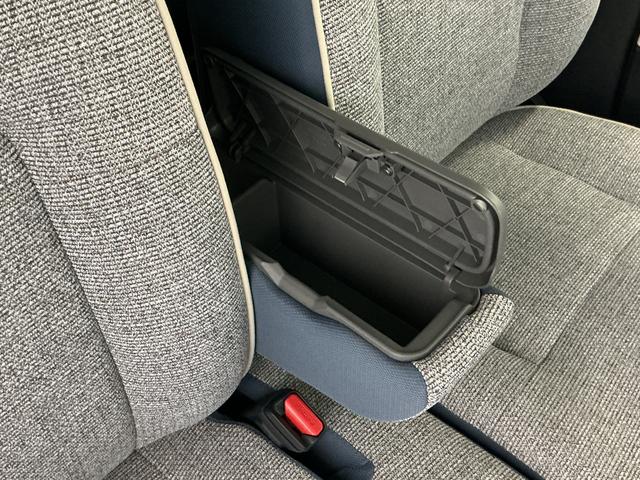 ムーヴキャンバスストライプスＧ　届出済み未使用車　４ＷＤ　バックカメラ届出済み未使用車　４ＷＤ　バックカメラ　両側電動スライドドア　前後コーナーセンサー　シートヒーター　電子パーキング　オートマチックハイビーム　オートブレーキホールド　ホッとカップホルダー　ＵＳＢ（京都府）の中古車