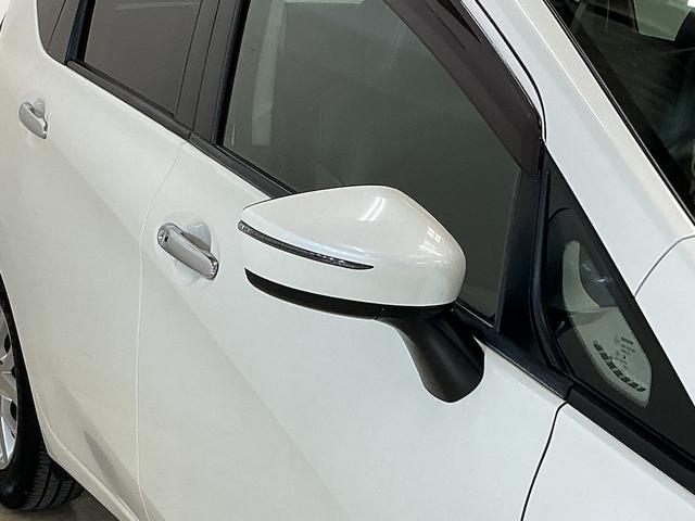 ノートｅ−パワー　メダリスト　ナビ　バックカメラ　ＥＴＣ純正ナビ　ＥＴＣ　社外ドライブレコーダー　プッシュボタンエンジンスタート　ＬＥＤヘッドライト　フルセグチューナー　ブルートゥース対応　アルミホイール　バックカメラ　オートライト　オートエアコン　ＡＢＳ（京都府）の中古車