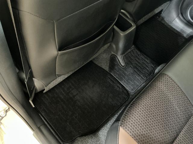 ノートｅ−パワー　メダリスト　ナビ　バックカメラ　ＥＴＣ純正ナビ　ＥＴＣ　社外ドライブレコーダー　プッシュボタンエンジンスタート　ＬＥＤヘッドライト　フルセグチューナー　ブルートゥース対応　アルミホイール　バックカメラ　オートライト　オートエアコン　ＡＢＳ（京都府）の中古車