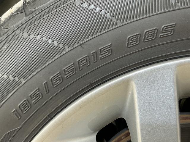 ノートｅ−パワー　メダリスト　ナビ　バックカメラ　ＥＴＣ純正ナビ　ＥＴＣ　社外ドライブレコーダー　プッシュボタンエンジンスタート　ＬＥＤヘッドライト　フルセグチューナー　ブルートゥース対応　アルミホイール　バックカメラ　オートライト　オートエアコン　ＡＢＳ（京都府）の中古車