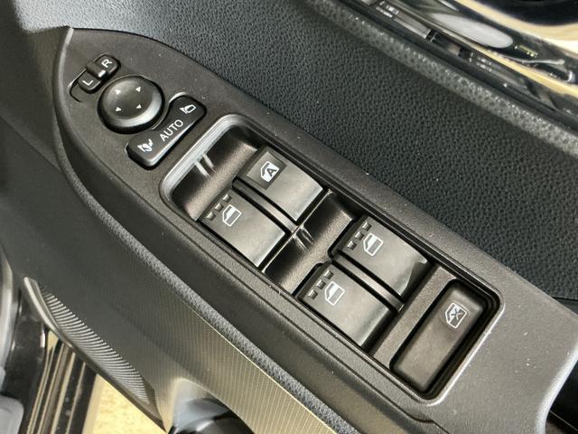 タントカスタムＸ　届出済み未使用車　パノラマモニター　両側電動届出済み未使用車　パノラマモニター　両側電動スライドドア　前後コーナーセンサー　前席シートヒーター　電子パーキング　オートマチックハイビーム　オートブレーキホールド　１４インチ純正アルミホイール（京都府）の中古車