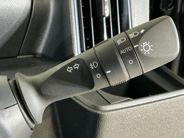 タントカスタムＸ　届出済み未使用車　パノラマモニター　両側電動届出済み未使用車　パノラマモニター　両側電動スライドドア　前後コーナーセンサー　前席シートヒーター　電子パーキング　オートマチックハイビーム　オートブレーキホールド　１４インチ純正アルミホイール（京都府）の中古車