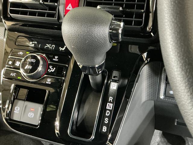 タントカスタムＸ　届出済み未使用車　パノラマモニター　両側電動届出済み未使用車　パノラマモニター　両側電動スライドドア　前後コーナーセンサー　前席シートヒーター　電子パーキング　オートマチックハイビーム　オートブレーキホールド　１４インチ純正アルミホイール（京都府）の中古車