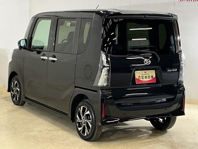 タントカスタムＸ　届出済未使用車　パノラマモニター　２ＷＤ　ＣＶＴ届出済未使用車　パノラマモニター　両側リヤパワースライドドア　プッシュボタンエンジンスタート　ＬＥＤヘッドライト　コーナーセンサー　オートエアコン　オートライト　シートヒーター　アルミホイール　ＡＢＳ（京都府）の中古車