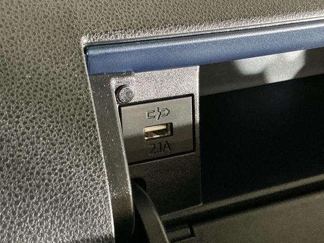 タントカスタムＸ　届出済未使用車　パノラマモニター　２ＷＤ　ＣＶＴ届出済未使用車　パノラマモニター　両側リヤパワースライドドア　プッシュボタンエンジンスタート　ＬＥＤヘッドライト　コーナーセンサー　オートエアコン　オートライト　シートヒーター　アルミホイール　ＡＢＳ（京都府）の中古車