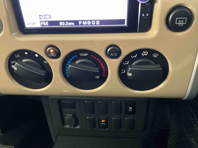 ＦＪクルーザーカラーパッケージナビゲーションＣＤ・ＤＶＤ　ＥＴＣ　バックカメラ　バックソナー　ＫＥＮＷＯＯＤドラレコ　切替４ＷＤ　ＡＴ５速　ガソリン　ＤＵＮＬＯＰグランドトレックＡＴタイヤ　背面タイヤ（京都府）の中古車