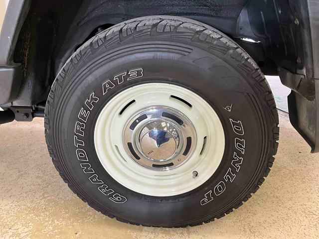 ＦＪクルーザーカラーパッケージナビゲーションＣＤ・ＤＶＤ　ＥＴＣ　バックカメラ　バックソナー　ＫＥＮＷＯＯＤドラレコ　切替４ＷＤ　ＡＴ５速　ガソリン　ＤＵＮＬＯＰグランドトレックＡＴタイヤ　背面タイヤ（京都府）の中古車