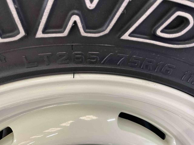 ＦＪクルーザーカラーパッケージナビゲーションＣＤ・ＤＶＤ　ＥＴＣ　バックカメラ　バックソナー　ＫＥＮＷＯＯＤドラレコ　切替４ＷＤ　ＡＴ５速　ガソリン　ＤＵＮＬＯＰグランドトレックＡＴタイヤ　背面タイヤ（京都府）の中古車