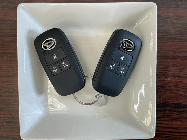 ムーヴキャンバスストライプスＧターボ　デモカー　バックカメラ　両側電動デモカー　バックカメラ　両側電動スライドドア　アダプティブクルーズコントロール　前後コーナーセンサー　前席シートヒーター　電子パーキング　オートブレーキホールド　オートマチックハイビーム　スマアシ（京都府）の中古車