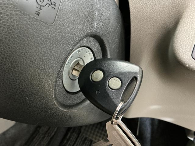 ミライースＸ　ナビ　前後ドライブレコーダー　ＥＴＣ　ワンセグＴＶナビ　前後ドライブレコーダー　ＥＴＣ　ワンセグＴＶ　ドアバイザー　キーレスエントリー　スペアキー有り　アイドリングストップ　盗難防止装置　電動格納ミラー　ヘッドライトレべライザー　マニュアルエアコン（京都府）の中古車