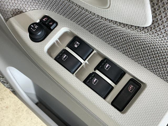 ムーヴＸターボ　ＳＡII　ＣＤチューナー　ＥＴＣ　アルミホイールワンオーナー　ターボ　スマートアシストＩＩ　ＣＤチューナー　ＥＴＣ　プッシュボタンエンジンスタート　アルミホイール　オートエアコン　フォグランプ　アイドリングストップ　カーペットマット　バイザー（京都府）の中古車