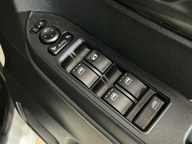 タントＸ　ワンオーナー　４ＷＤ　ディスプレイオーディオ　ＵＳＢワンオーナー　４ＷＤ　ディスプレイオーディオ　パノラマモニター　片側電動スライドドア　前後コーナーセンサー　前席シートヒーター　電子パーキング　オートマチックハイビーム　オートブレーキホールド（京都府）の中古車