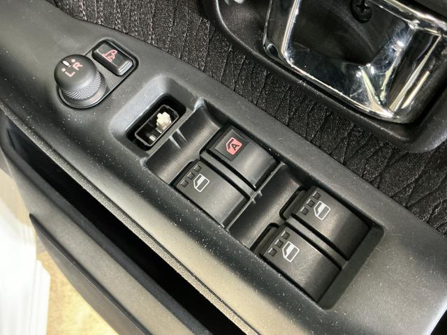 アトレーワゴンカスタムターボＲＳリミテッド　ＳＡIII　４ＷＤ　ナビ４ＷＤ　ナビ　バックカメラ　フルセグチューナー　ブルートゥース対応　ターボ　スマートアシストＩＩＩ　キーレスリモコン　助手席側リヤパワースライドドア　アルミホイール　ＥＴＣ　ドライブレコーダー　ＡＢＳ（京都府）の中古車