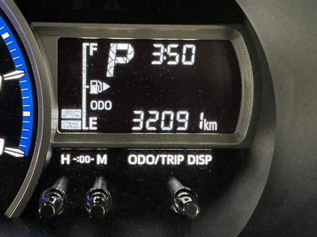 アトレーワゴンカスタムターボＲＳリミテッド　ＳＡIII　４ＷＤ　ナビ４ＷＤ　ナビ　バックカメラ　フルセグチューナー　ブルートゥース対応　ターボ　スマートアシストＩＩＩ　キーレスリモコン　助手席側リヤパワースライドドア　アルミホイール　ＥＴＣ　ドライブレコーダー　ＡＢＳ（京都府）の中古車