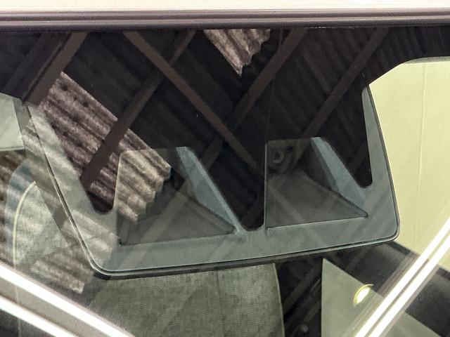 ムーヴキャンバスストライプスＧ　届出済み未使用車　４ＷＤ　バックカメラ届出済み未使用車　４ＷＤ　バックカメラ　両側電動スライドドア　前後コーナーセンサー　前席シートヒーター　電子パーキング　オートブレーキホールド　オートマチックハイビーム　ホッとカップホルダー　ＵＳＢ（京都府）の中古車