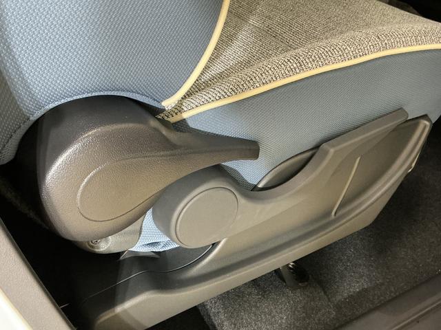 ムーヴキャンバスストライプスＧ　届出済み未使用車　４ＷＤ　バックカメラ届出済み未使用車　４ＷＤ　バックカメラ　両側電動スライドドア　前後コーナーセンサー　前席シートヒーター　電子パーキング　オートブレーキホールド　オートマチックハイビーム　ホッとカップホルダー　ＵＳＢ（京都府）の中古車