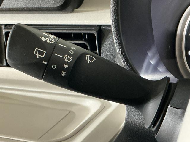 ムーヴキャンバスストライプスＧ　届出済み未使用車　４ＷＤ　バックカメラ届出済み未使用車　４ＷＤ　バックカメラ　両側電動スライドドア　前後コーナーセンサー　前席シートヒーター　電子パーキング　オートブレーキホールド　オートマチックハイビーム　ホッとカップホルダー　ＵＳＢ（京都府）の中古車