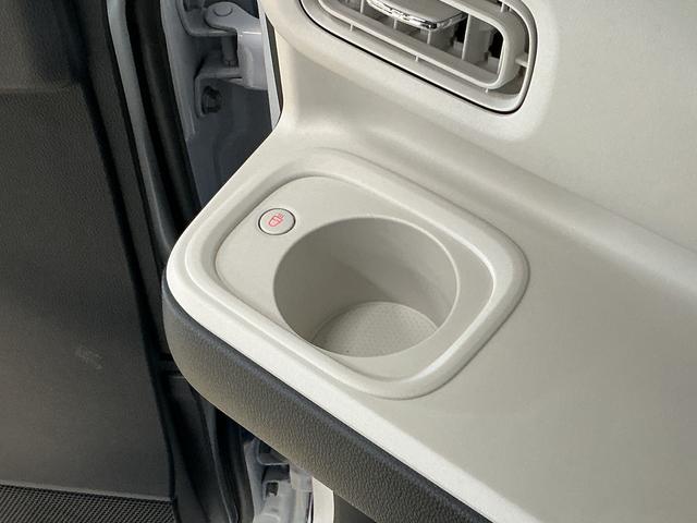 ムーヴキャンバスストライプスＧ　届出済み未使用車　４ＷＤ　バックカメラ届出済み未使用車　４ＷＤ　バックカメラ　両側電動スライドドア　前後コーナーセンサー　前席シートヒーター　電子パーキング　オートブレーキホールド　オートマチックハイビーム　ホッとカップホルダー　ＵＳＢ（京都府）の中古車