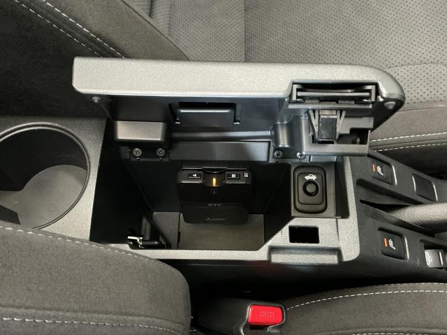 コペンセロ　Ｓ　ターボ　ナビ　バックカメラ　ドラレコターボ　ナビ　バックカメラ　ドライブレコーダー　ＥＴＣ　ＢＩＬＳＴＥＩＮ製ショックアブソーバー　ＭＯＭＯ製本革巻ステアリングホイール　前後コーナーセンサー　パドルシフト　シートヒーター（京都府）の中古車