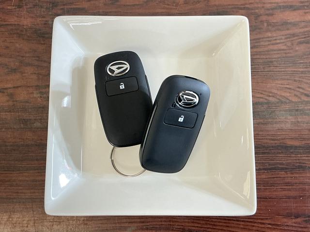 タフトＸターボ　届出済み未使用車　バックカメラ　コーナーセンサー届出済み未使用車　バックカメラ　前後コーナーセンサー　スカイフィールトップ　電子パーキング　オートマチックハイビーム　オートブレーキホールド　ＵＳＢ　ＬＥＤヘッドライト　オートライト　スマートキー（京都府）の中古車