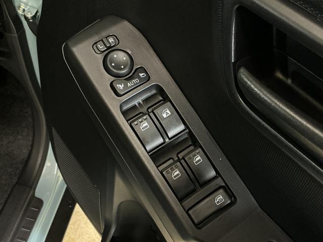 タフトＸターボ　届出済み未使用車　バックカメラ　コーナーセンサー届出済み未使用車　バックカメラ　前後コーナーセンサー　スカイフィールトップ　電子パーキング　オートマチックハイビーム　オートブレーキホールド　ＵＳＢ　ＬＥＤヘッドライト　オートライト　スマートキー（京都府）の中古車