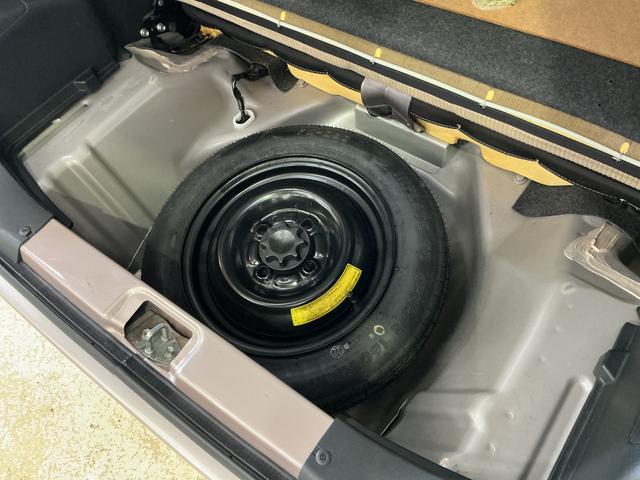 ミラXスペシャル ワンオーナー CDオーディオ ETC キーレスワンオーナー CDオーディオ ETC キーレスエントリー スペアキー有り ドアバイザー ヘッドライトレべライザー マニュアルエアコン 12V電源ソケット 13インチ社外ホイール スペアタイヤ(京都府)の中古車