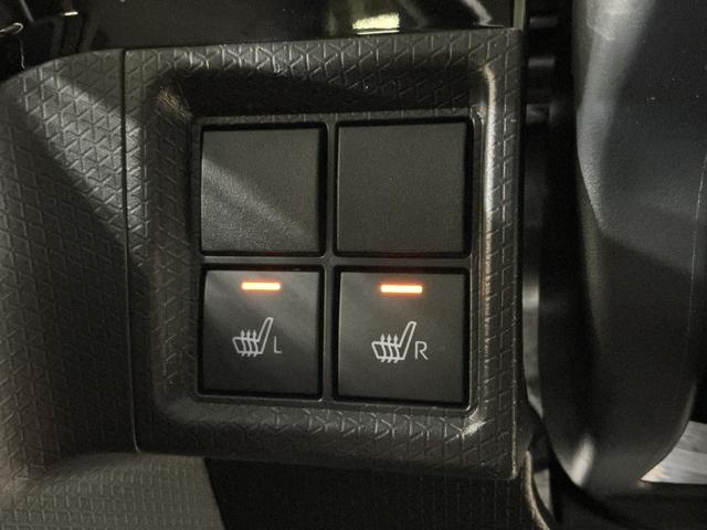 タントカスタムX 届出済未使用車 ナビ パノラマモニター届出済未使用車 ナビ プッシュボタンエンジンスタート 両側リヤパワースライドドア スマートアシスト LEDヘッドライト シートヒーター パノラマモニター オートエアコン アルミホイール オートライト(京都府)の中古車