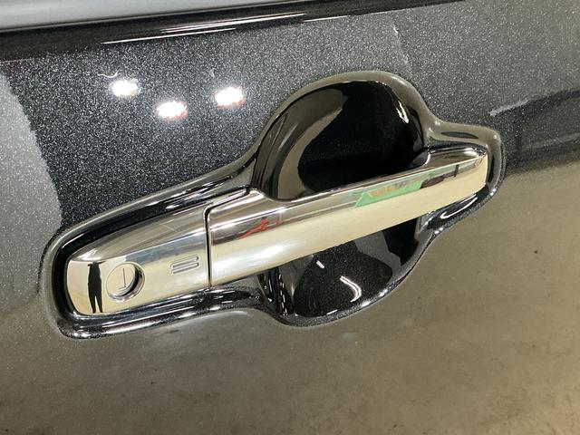 タントカスタムX 届出済未使用車 ナビ パノラマモニター届出済未使用車 ナビ プッシュボタンエンジンスタート 両側リヤパワースライドドア スマートアシスト LEDヘッドライト シートヒーター パノラマモニター オートエアコン アルミホイール オートライト(京都府)の中古車