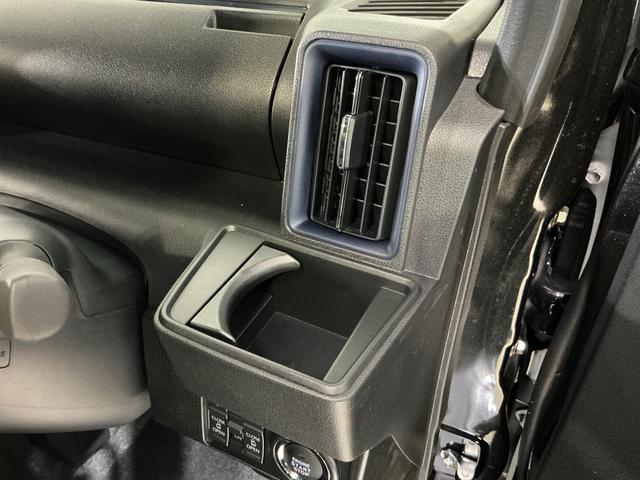 タントカスタムX 届出済未使用車 ナビ パノラマモニター届出済未使用車 ナビ プッシュボタンエンジンスタート 両側リヤパワースライドドア スマートアシスト LEDヘッドライト シートヒーター パノラマモニター オートエアコン アルミホイール オートライト(京都府)の中古車