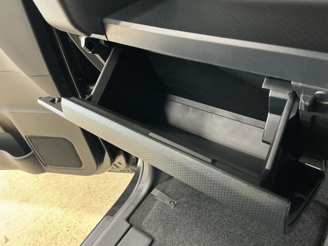 タントカスタムX 届出済未使用車 ナビ パノラマモニター届出済未使用車 ナビ プッシュボタンエンジンスタート 両側リヤパワースライドドア スマートアシスト LEDヘッドライト シートヒーター パノラマモニター オートエアコン アルミホイール オートライト(京都府)の中古車